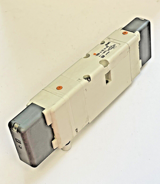 SMC - VSR8-4-FG-D-3VZ - SOLENOID VALVE - 23°-140°F, 145 PSI, 50/60 hZ, 110 VAC0