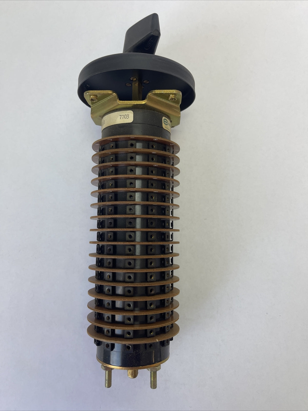 ELECTRO SWITCH CORP 25916LA ROTARY SELECTOR SWITCH 7.5A 125VAC SERIES 253