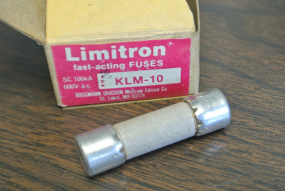 BOX of 10 / BUSS KLM-10 FAST-ACTING MIDGET FUSE / 10A / 500V / NEW SURPLUS KLM101