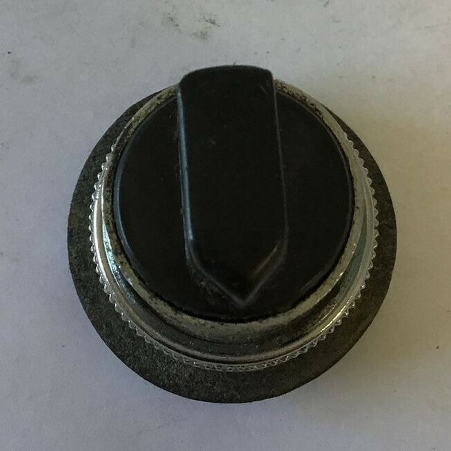 WESTINGHOUSE OT1Z1 SELECTOR SWITCH OPERATOR SPRING RETURN 3POS ***LOTOF2***3