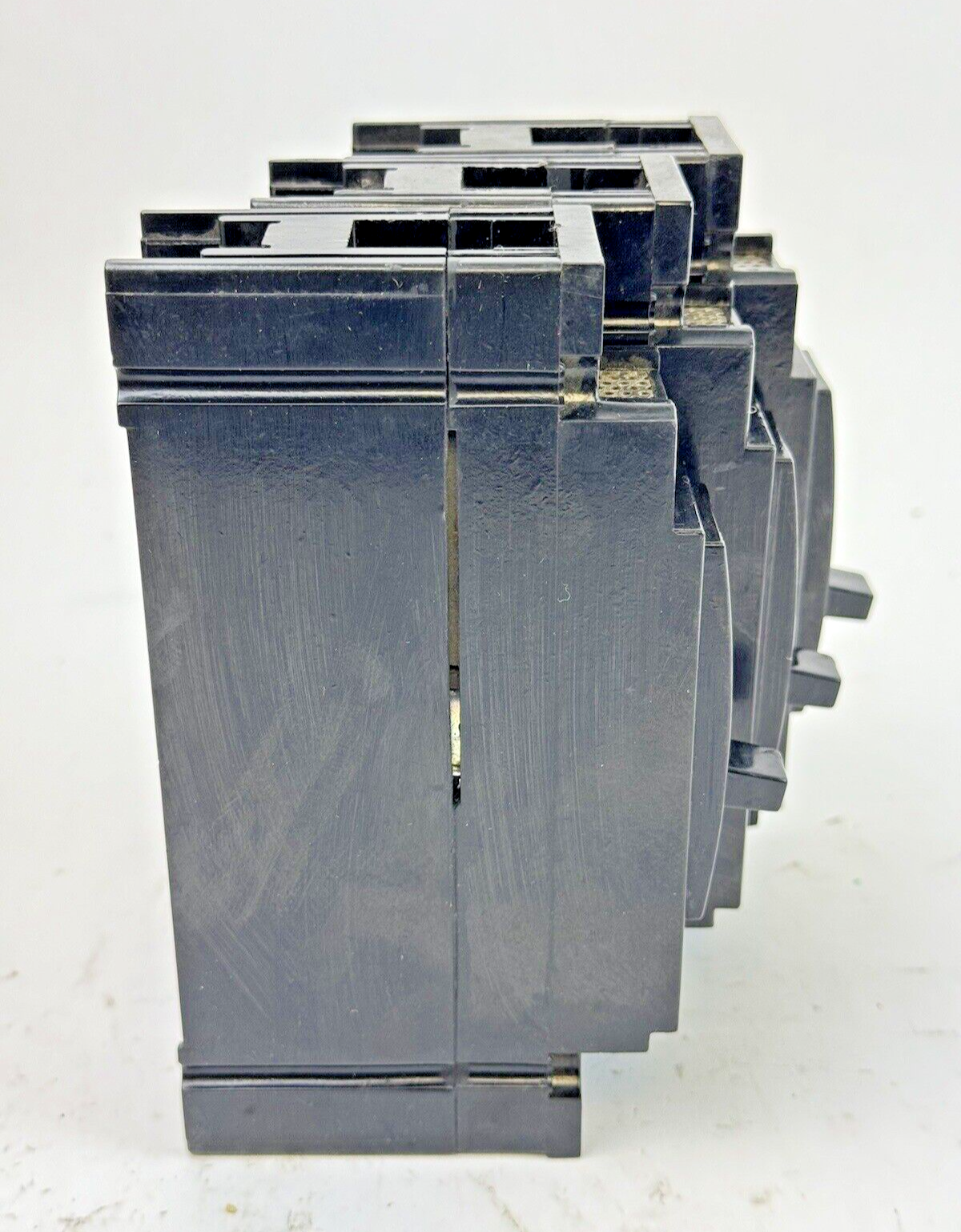 GE **LOT OF 3** - TEF113015 - CIRCUIT BREAKER - 1 POLE/15A/277 VAC3