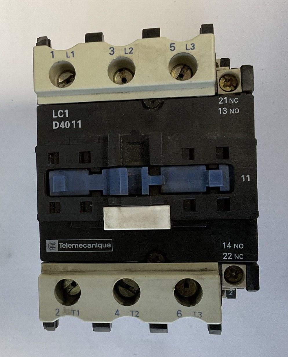 TELEMECANIQUE LC1 D4011 CONTACTOR 600VAC0