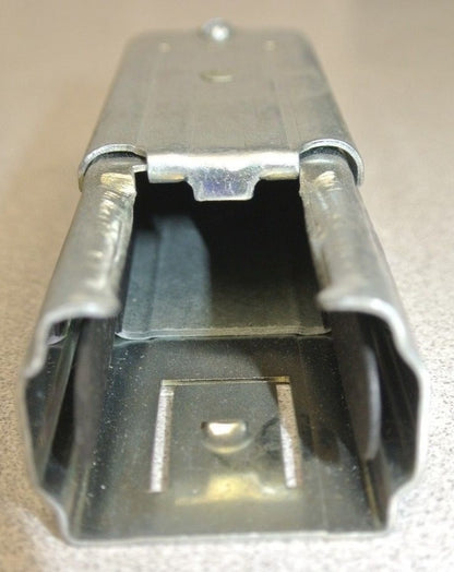 I-T-E IMPERIAL TEC710 END CAP for UNIVERSAL LIGHTING DUCT / 250V / NEW SURPLUS 5