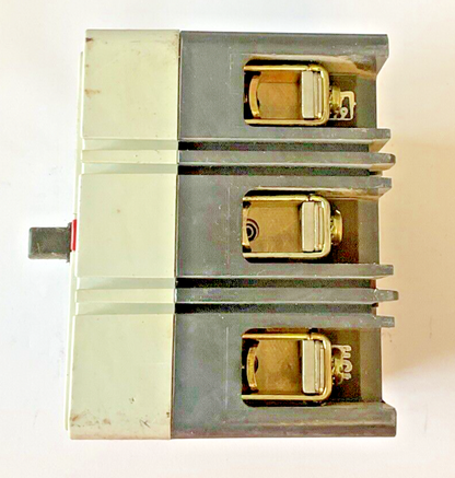 WESTINGHOUSE FDB3015 CIRCUIT BREAKER 3POLE 15A4