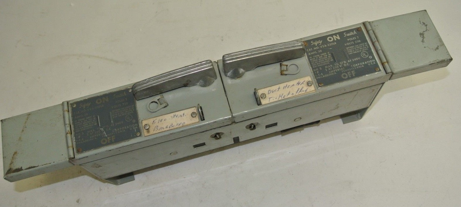 ITE/GOULD V2A2211LR VACU-BREAK FUSIBLE PANELBOARD SWITCH 250V 30A 2POLE0