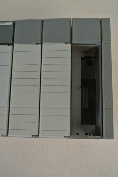 ALLEN-BRADLEY 1746-P2 + 1746-OW8 + 1746-OA16 (2) + 1746-IA16 (3) + 1746-A10 + 7