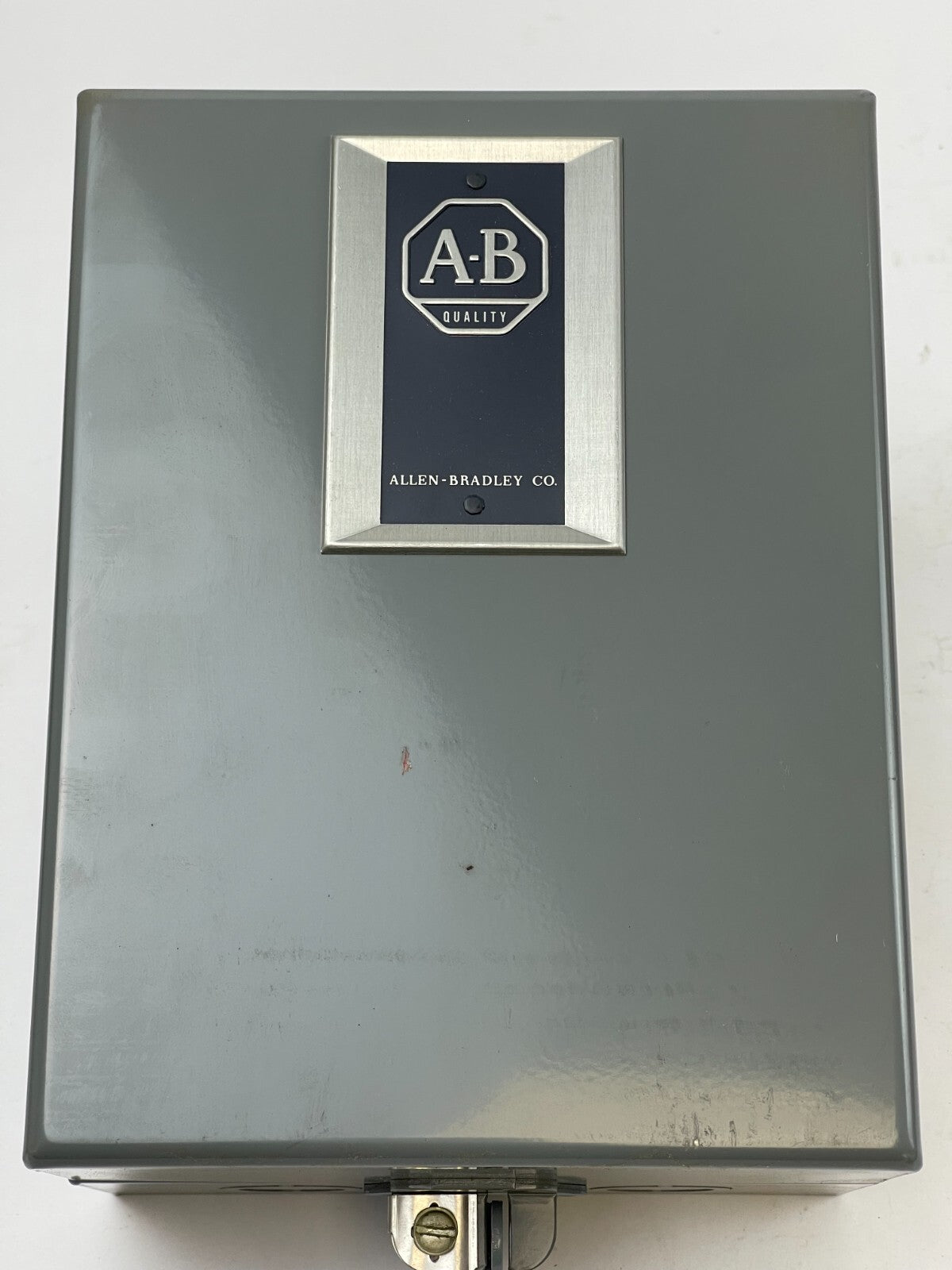 ALLEN BRADLEY 702AAD93 - SERIES K - AC LIGHTING CONTACTOR3