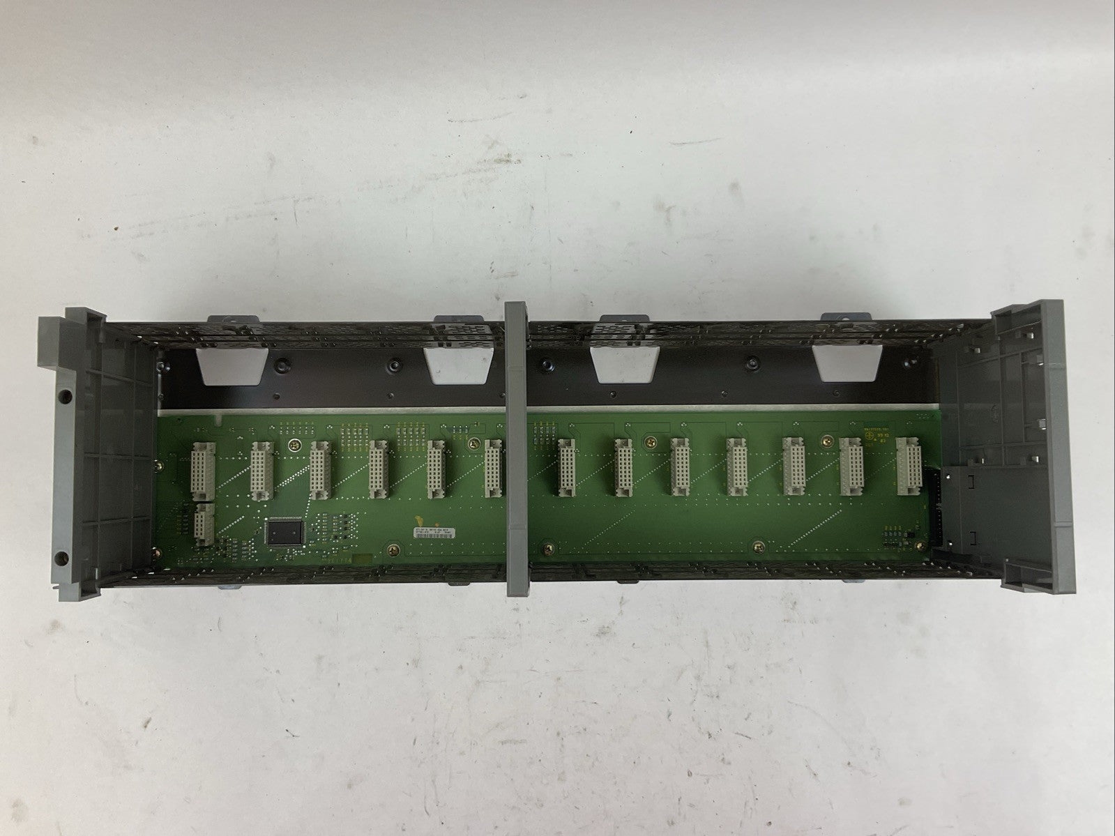 ALLEN BRADLEY 1746-A13 SER B SLC 500 13-SLOT RACK0