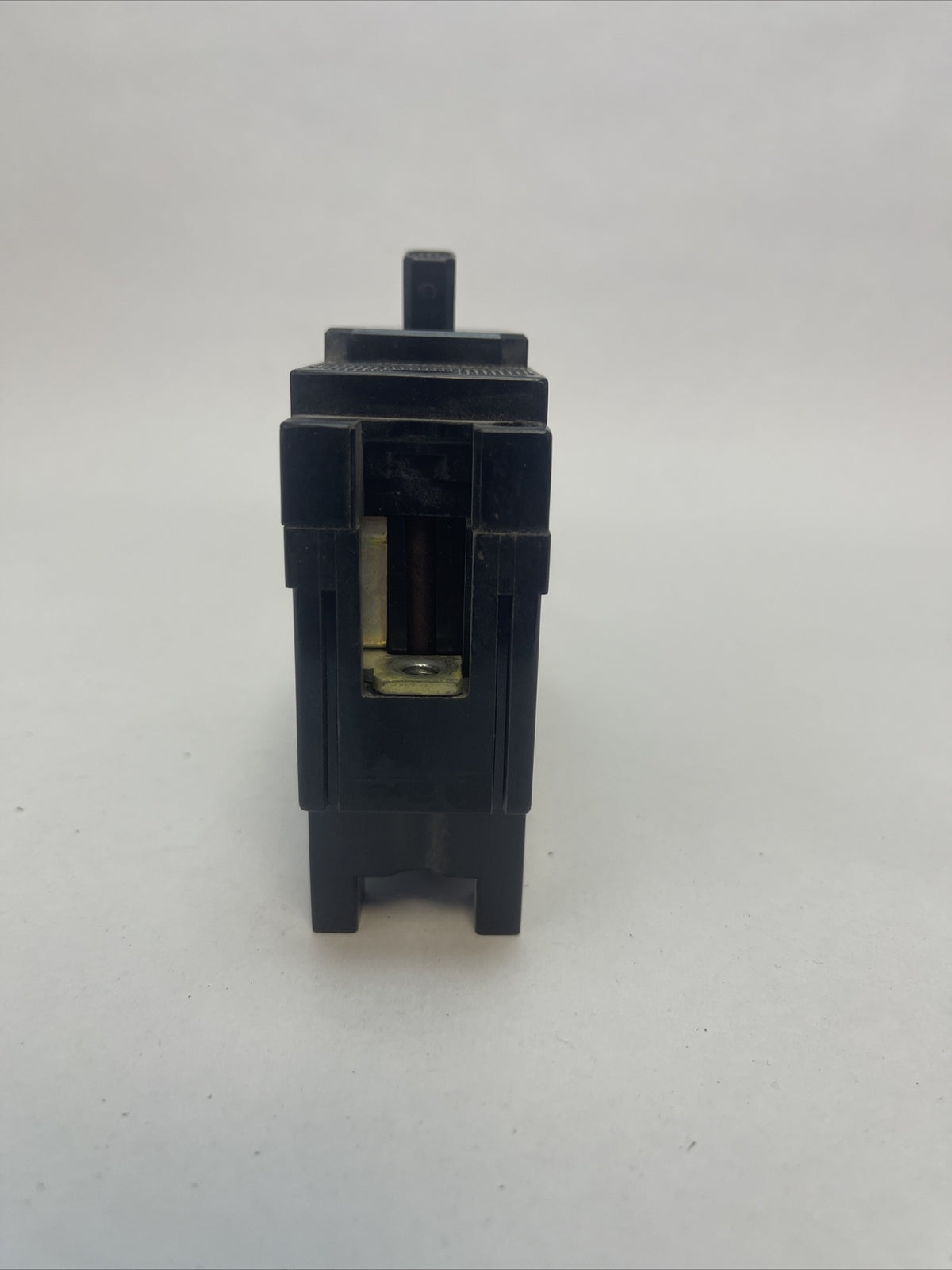 ITE SIEMENS EH1-B015 CIRCUIT BREAKER 277VAC 15AMP 1POLE (LOT OF 6)2