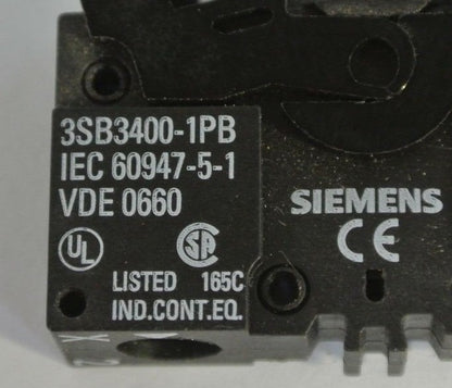 SIEMENS 3SB3400-1PB ACTUATOR/INDICATOR COMPONENT w/ INTEGRATED LED 24V AC/DC 1
