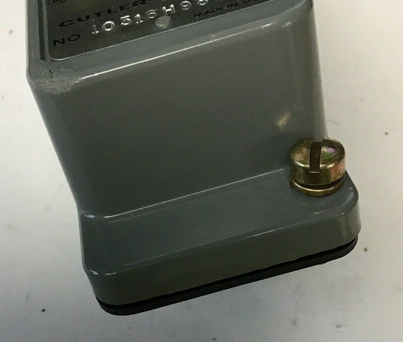 CUTLER HAMMER 10316H9835 LIMIT SWITCH 600VAC 7