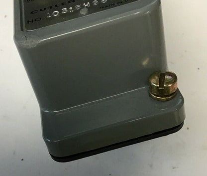 CUTLER HAMMER 10316H9835 LIMIT SWITCH 600VAC 7