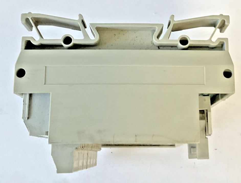 ALLEN BRADLEY 1492-IFM20F-F-2 INTERFACE MODULE SER.A 0-132VAC6