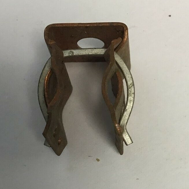 ILSCO M161 FUSE CLIP/HOLDER  250V 30A  ****LOTOF20***4