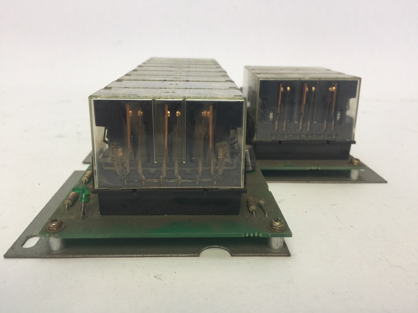 FANUC A20B-9002-0300/02A E STOP RELAY BOARD4