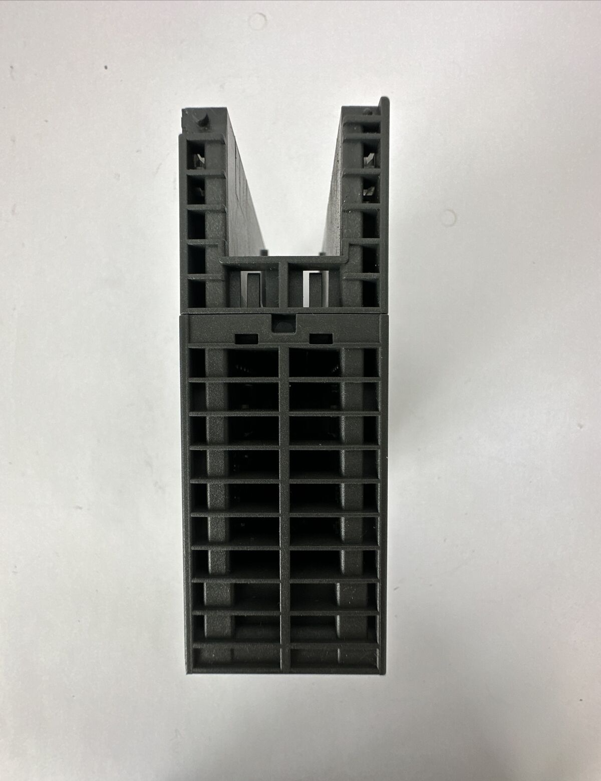 SIEMENS SIMATIC S7-300 1P 6ES7 322-1BL00-0AA0 DIGITAL OUTPUT MODULE5