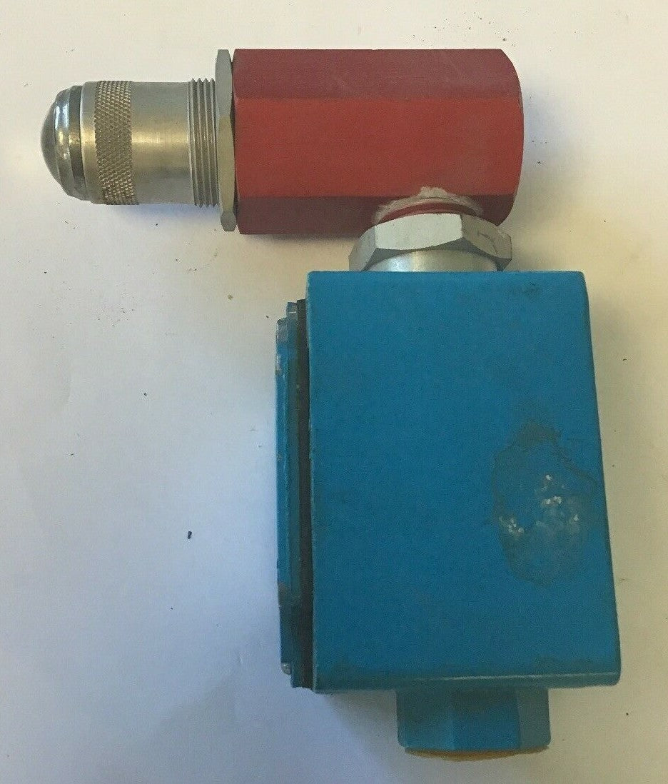 XERCON DO-15-ER EYE-BALL LIGHTOPERATED LIMIT SWITCH 120VAC4