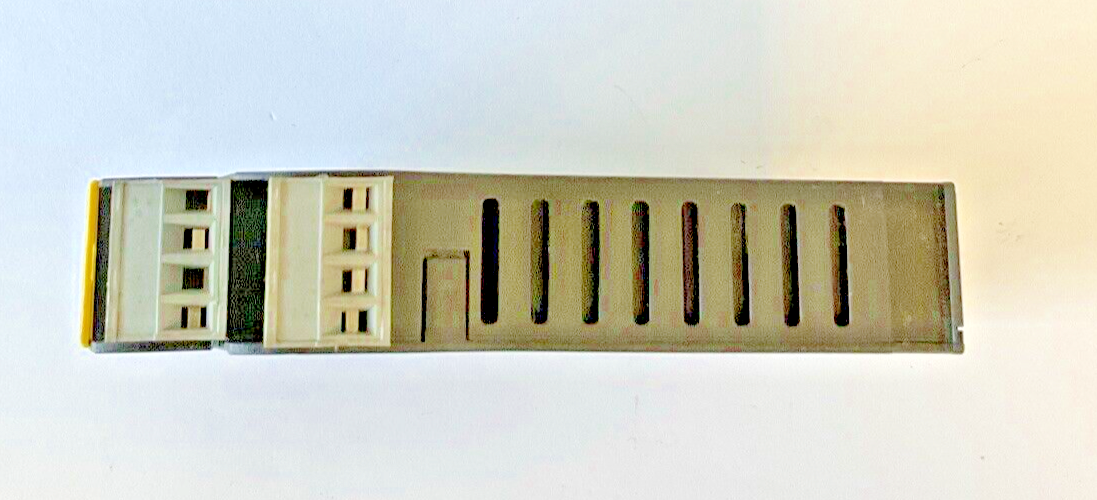 SCHMERSAL SRB301ST-24V-(V.2) SAFETY COMPONENT 24VDC/VAC7