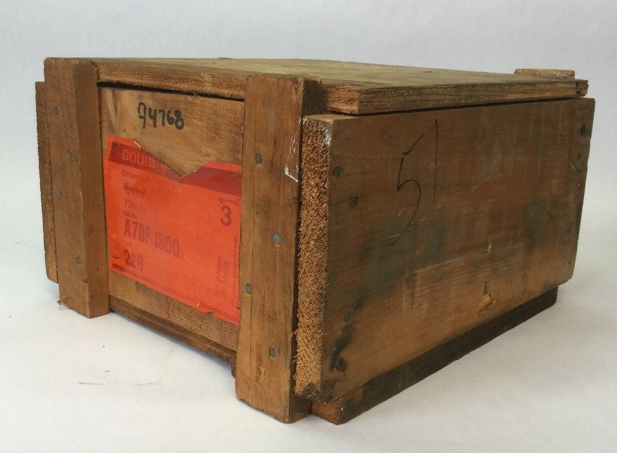 GOULD SHAWMUT AMPTRAP A70P1800 FUSE 1800 AMP 700VAC TYPE 226 FORM 1011