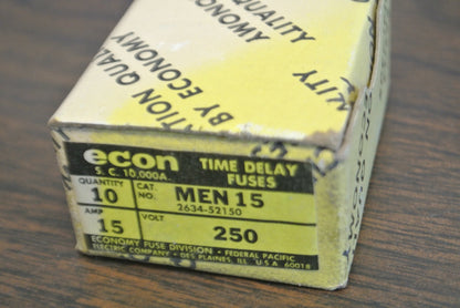 BOX of 10 / ECONOMY MEN15 TIME-DELAY FUSE / 15A / 250V / NEW SURPLUS / MEN 153