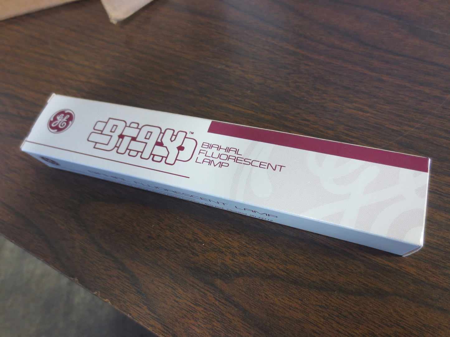 GE F13BX/SPX27 13-WATT BIAXIAL FLUORESCENT LAMP - NEW SURPLUS - LOT of 94