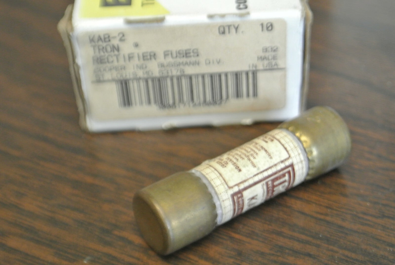 BOX of 10 / BUSSMANN / TRON KAB-2 RECTIFIER FUSES 2A / 250V NEW SURPLUS 4