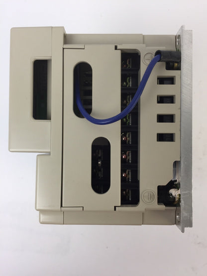 YASKAWA CIMR-V7WU22P2 AC VE VARISPEED V7N DEVICENET 230VAC 4