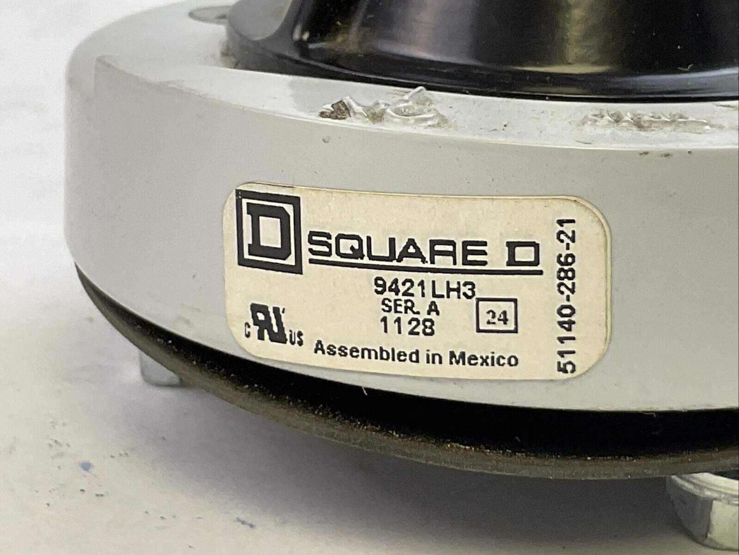 SQUARE D 9421LH3 DOOR MOUNT HANDLE1