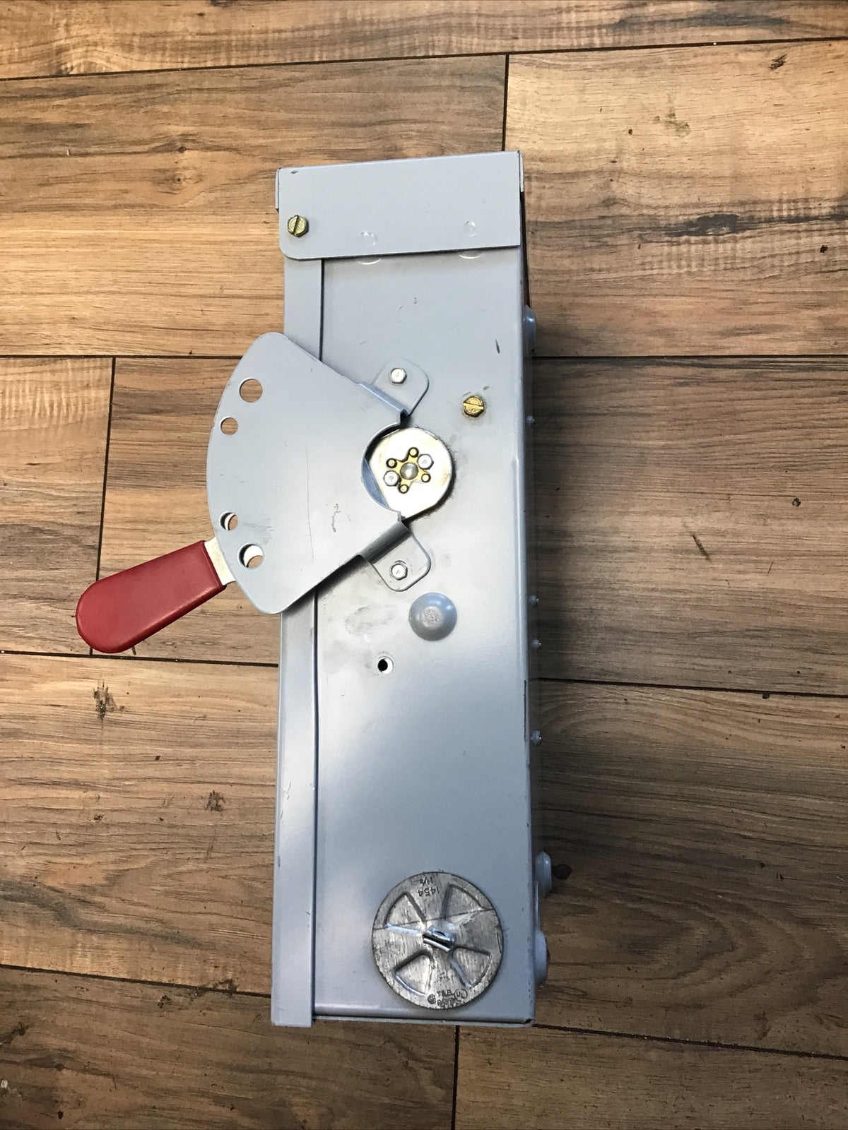 GENERAL ELECTRIC TG4322R SAFETY SWITCH 60A 240VAC 250VDC MOD.7 TYPE3R 2