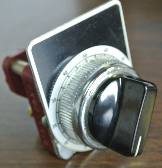 REES R651-2052 CONTROL UNIT / SWITCH / RHEOSTAT (?) MARKED 0-100 - NEW SURPLUS0