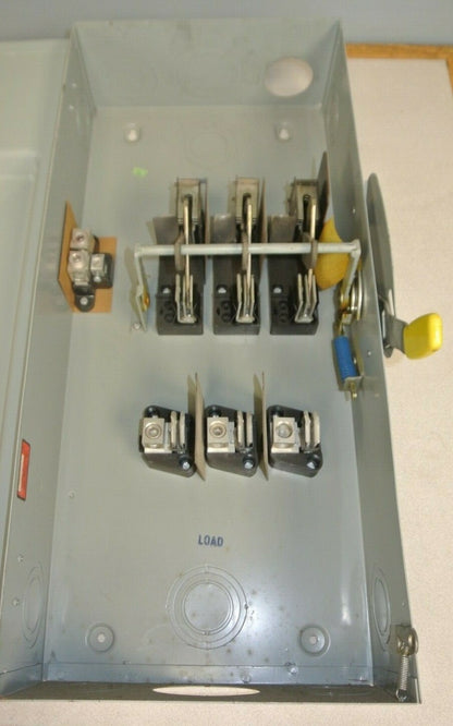 CROUSE-HINDS GH424N GENERAL DUTY FUSIBLE SAFETY SWITCH / 240V / 200A / 25HP3