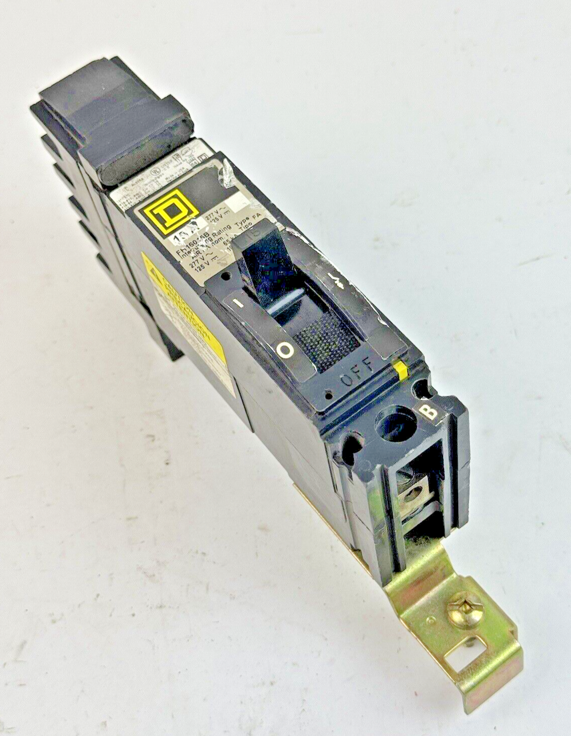 SQUARE D - FH16015B - I-LINE MOLDED CASE CIRCUIT BREAKER - 1 POLE/ 15 A/ 277VAC0