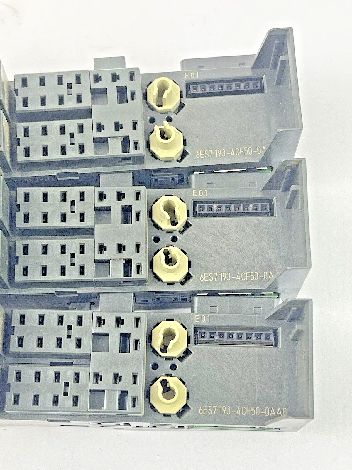 SIEMENS *LOT OF 3* 6ES7 193-4CF50-0AA0 SIMATIC S7 TM-E30C46-A1 TERMINAL MODULES1