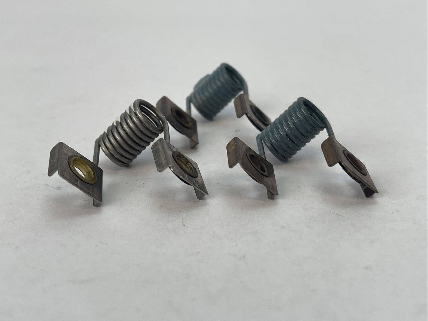 CLARK / SYLVANIA S3.3 HEATER (LOT OF 3)2