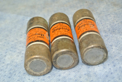 LOT of 3 / GOULD-SHAWMUT A4J10 AMP-TRAP® FUSE / 10A / 600V2