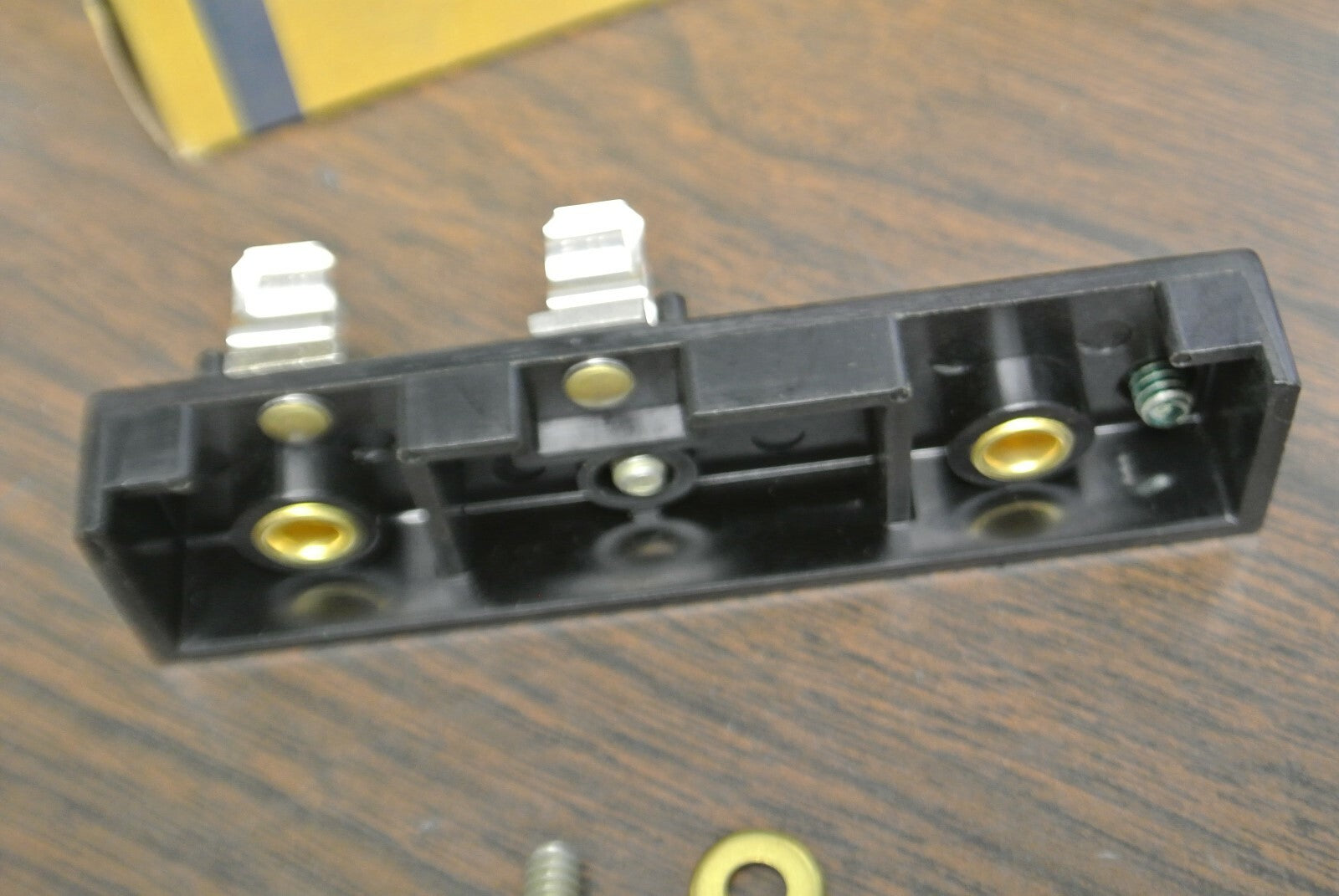 SQUARE D / 9070 AP-4 / FUSE BLOCK ASSEMBLY / NEW SURPLUS4