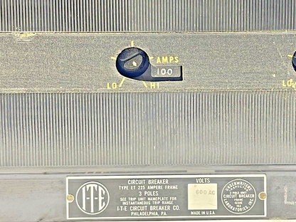 ITE / SIEMENS - ET7004 - CIRCUIT BREAKER -225 AMP, 600 VAC, 3 POLE W/ 100 A TRIP2