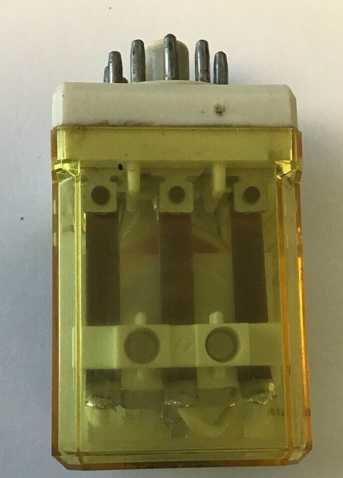 IDEC RR3PA-L RELAY 120VAC ***LOTOF3***2