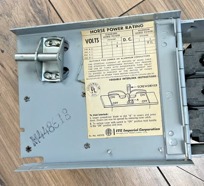 ITE V2B3211 CLAMPMATIC VACU-BREAK 3POLE 30A 240V 7 1/2HP4