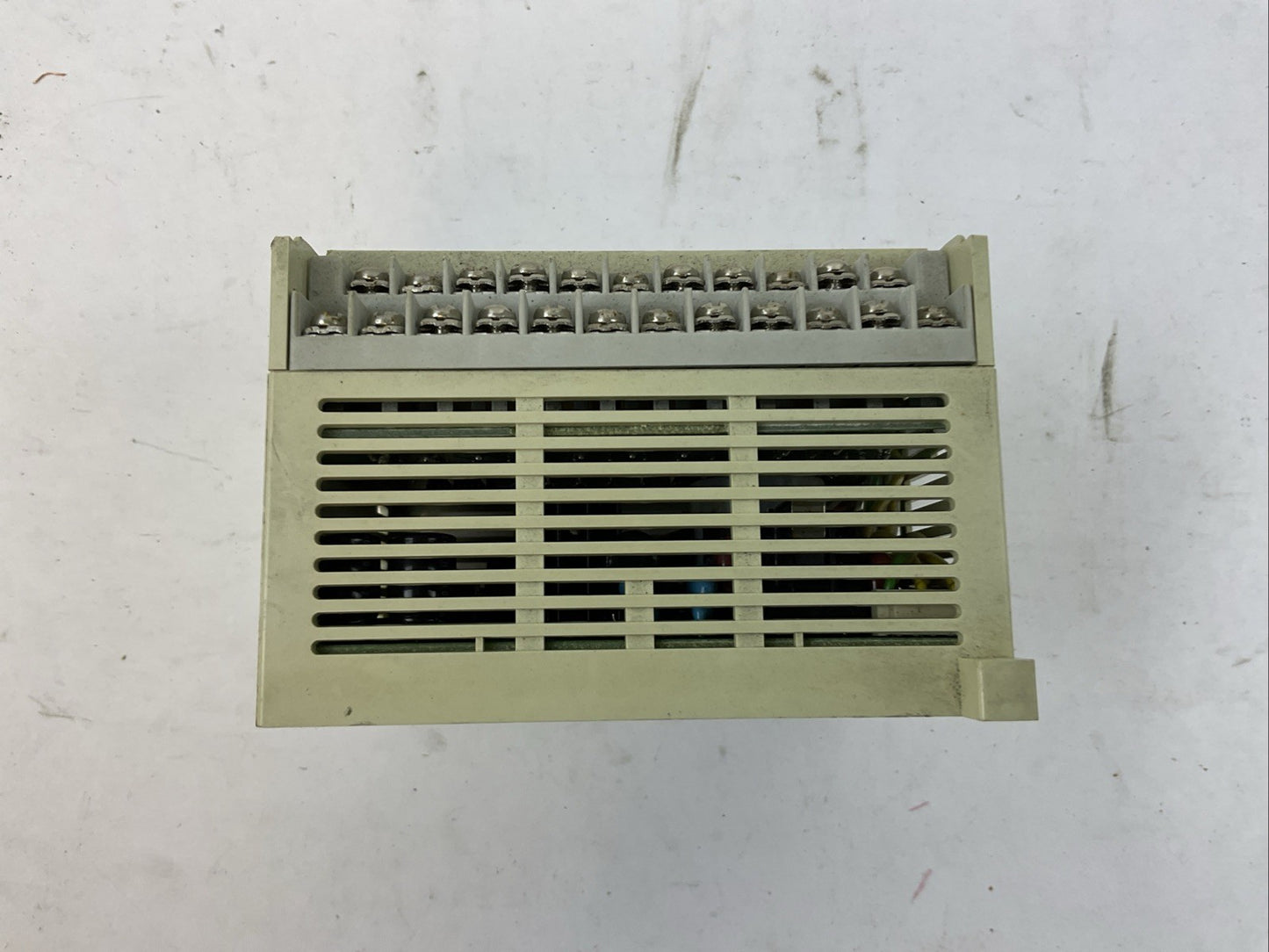 MITSUBISHI FXos-24MR-UA1/UL PROGRAMMABLE CONTROLLER 100-240VAC 50/60HZ 2.5A 25VA2