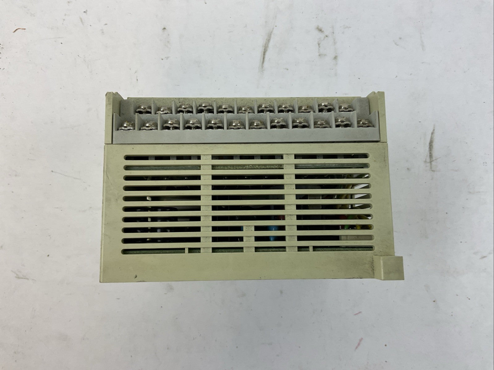 MITSUBISHI FXos-24MR-UA1/UL PROGRAMMABLE CONTROLLER 100-240VAC 50/60HZ 2.5A 25VA2