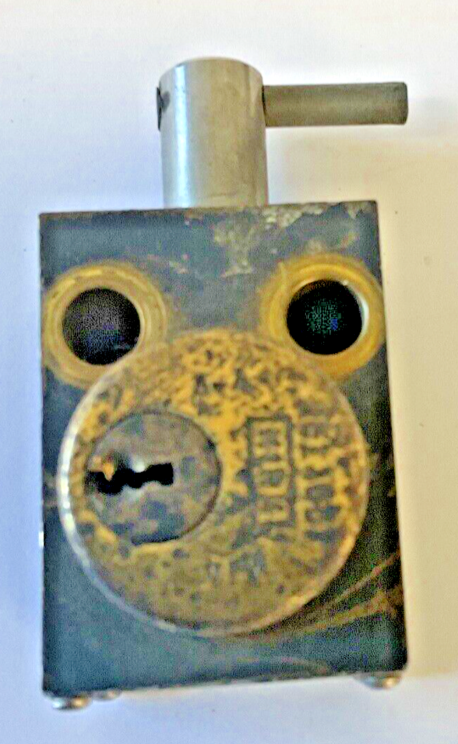 GOULD ITE INTERLOCK 45A50204 INTERLOCK ITEM 4  W/O KEY3