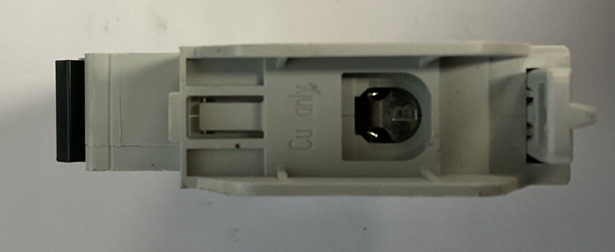 SCHNEIDER ELECTRIC C60 5A MULTI 9 CIRCUIT BREAKER 240VAC/60VDC***LOTOF3***6