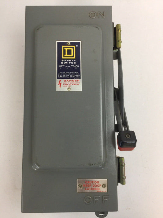 SQUARE D H321A FUSIBLE SAFETY SWITCH SERIES E1 240VAC 30A 7.5HP 3 POLE 0