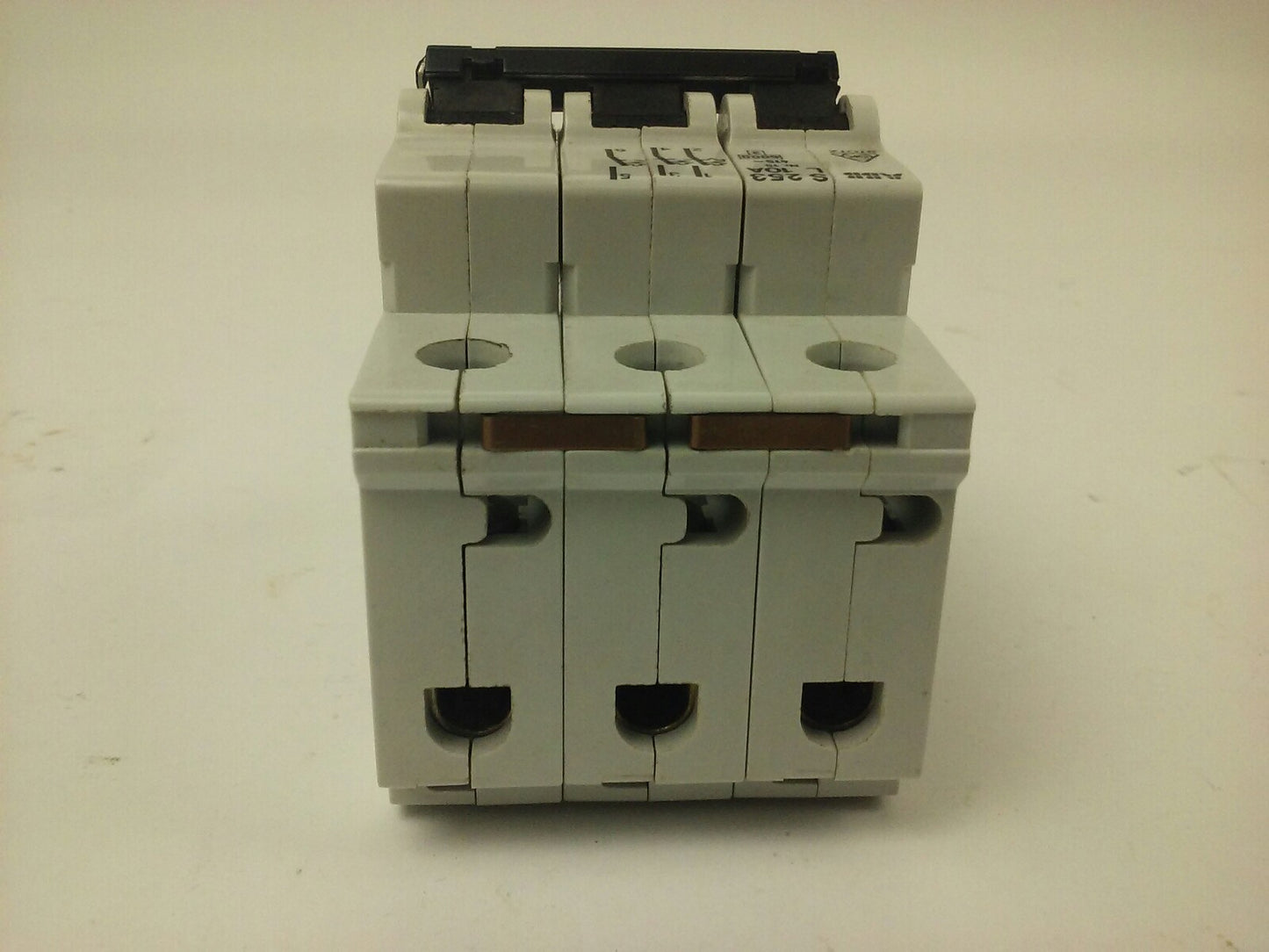 ABB, S253, L 10A, CIRCUIT BREAKER, Nr.15, 3P, 220/380VAC, MAX 240VAC, NEW, S23