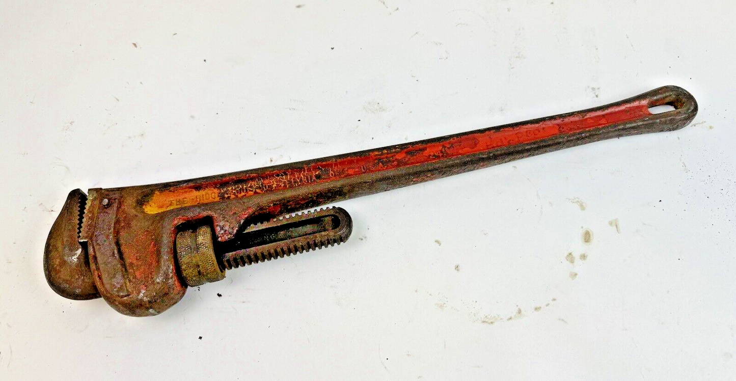 RIDGID - 24 - HEAVY-DUTY PIPE WRENCH2