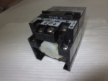 AGASTAT 7022AF TIME DELAY RELAY - 1-10 MINUTES - 120V, 60Hz3