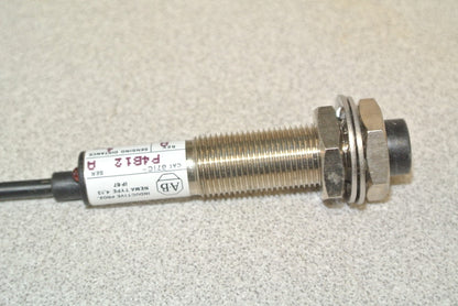 ALLEN-BRADLEY 871C-P4B12 CYLINDRICAL INDUCTIVE PROXIMITY SWITCH / 10-30VDC 12mm0