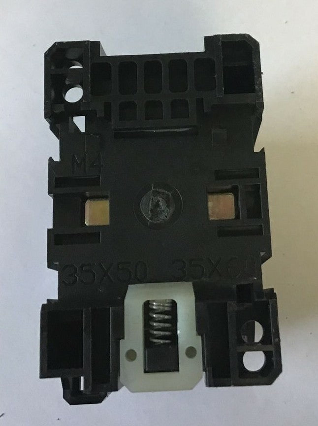 ALLEN BRADLEY 100-A09NZ*3 CONTACTOR SER.B 9A 600VAC ***LOTOF2***3