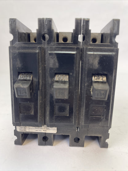 CUTLER HAMMER / WESTINGHOUSE QC3015H QUICKLAG C CIRCUIT BREAKER 15AMP 3P 240VAC0